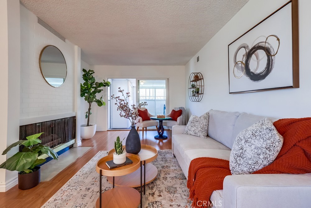 26832 Avenue Of The Oaks D