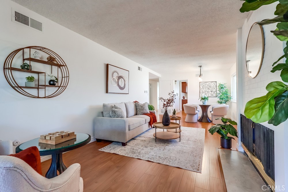 26832 Avenue Of The Oaks D