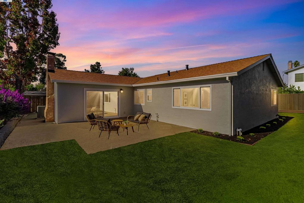 RHONEWOOD PARK - Residential