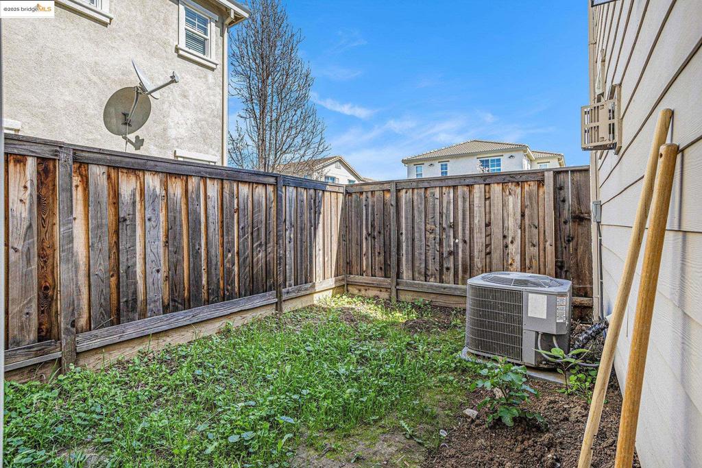 PITTSBURG - Residential