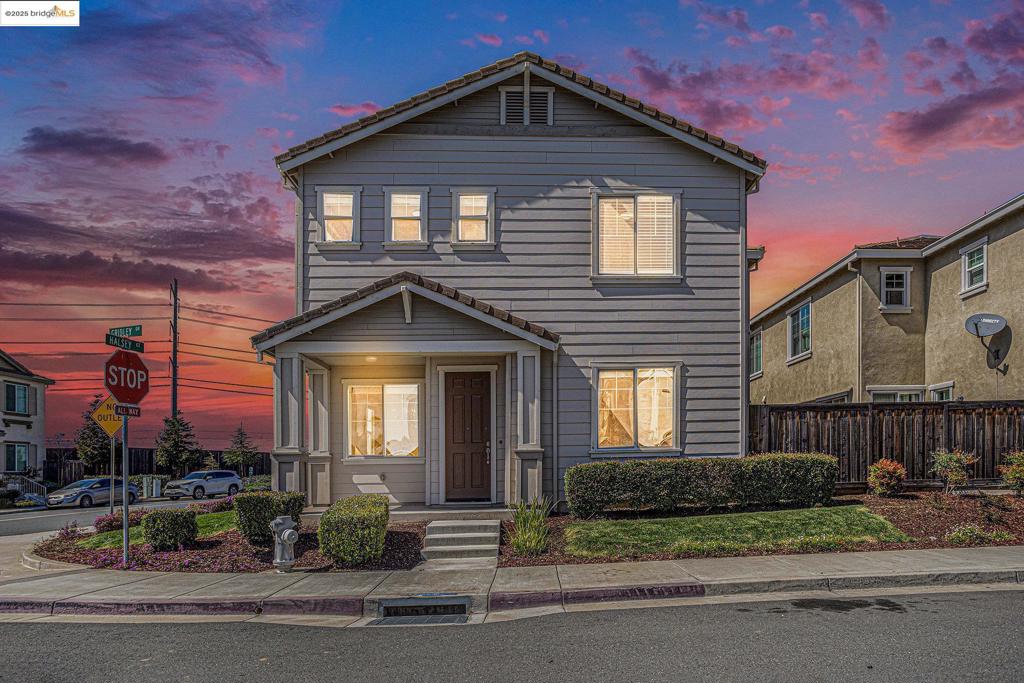 This is the Home you've been dreaming of! Large home for a growing or extended family. Spacious 2474 Square Ft. Home, 5 Bedrooms plus a loft, 3 Full Baths, with Bedroom & full bath downstairs. Nice Corner location with driveway parking available. Light & Bright home in quaint neighborhood near downtown Pittsburg. Close to everything you need- Costco and plenty of other Shopping, the Marina & the new BART Access at Hwy 4/Railroad Ave. Open floor plan, formal dining room & large Eat-In kitchen w/Granite Counter tops. Upgraded cabinets throughout. 5 speaker built in surround sound to enjoy spending time by your cozy gas burning fireplace in the living room. All New laminate flooring and carpet throughout. First Open House Sat., 10/18, 1-3 PM.
