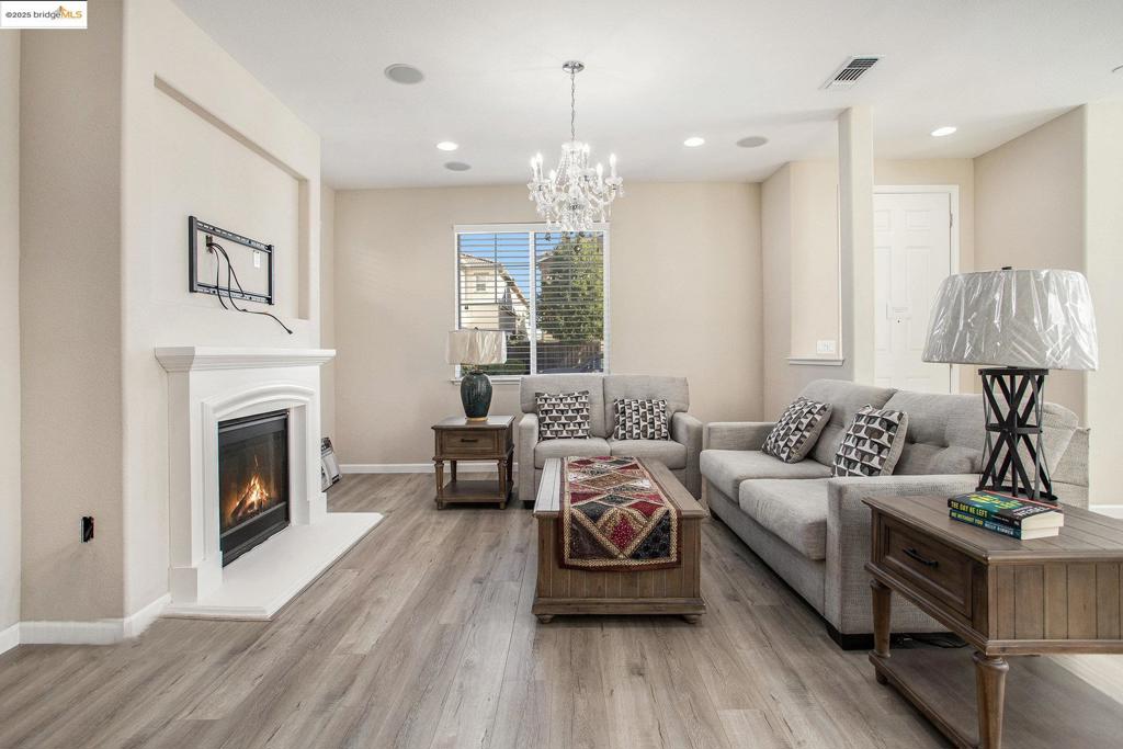 PITTSBURG - Residential