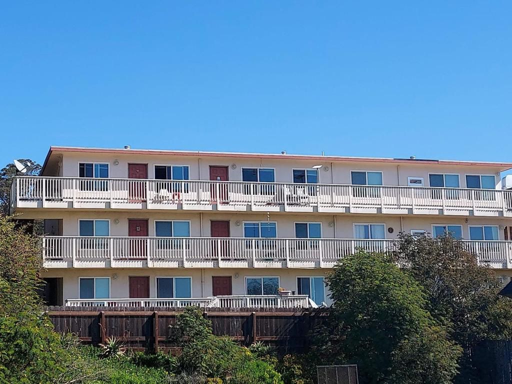 Photo of 510 Avenue Alhambra, El Granada, CA 94018 (MLS # ML82025504)