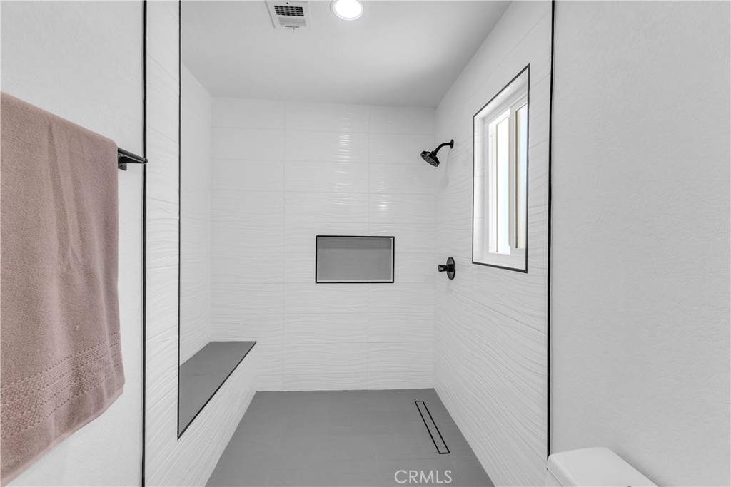 Mission Lakes (34101) - Residential