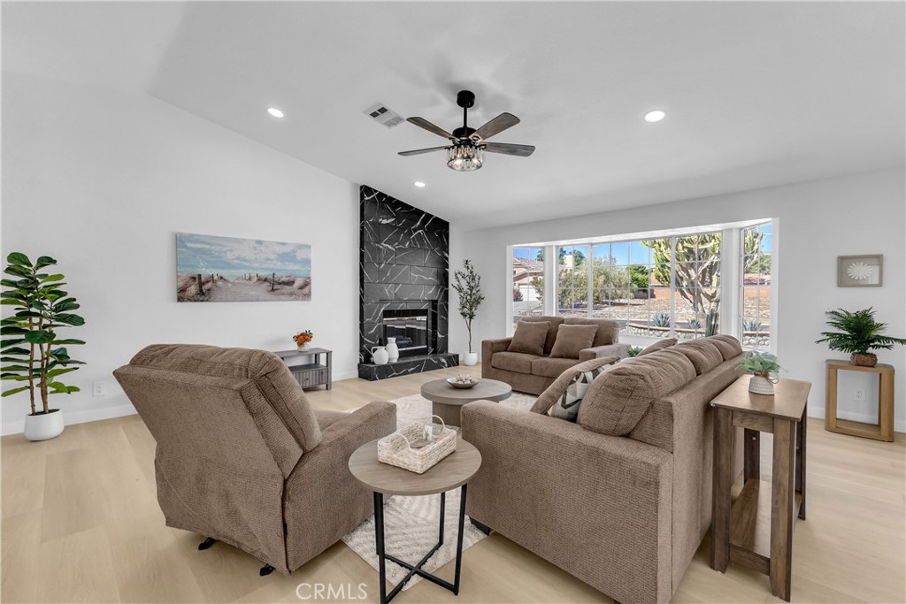 Mission Lakes (34101) - Residential