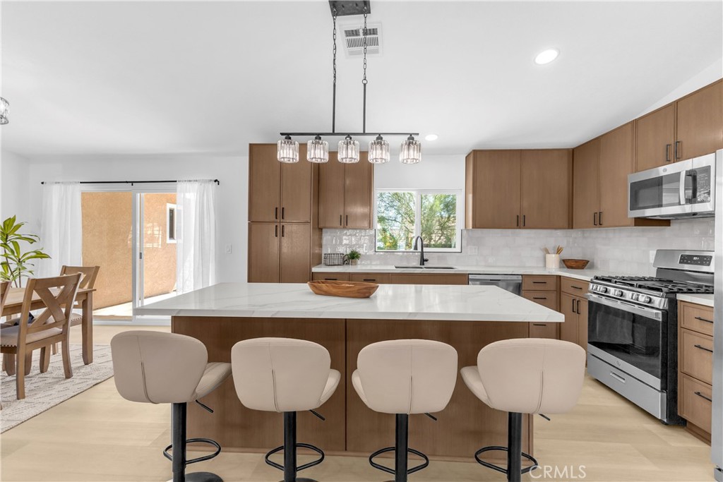 Properties 1 9740 Capiland Road