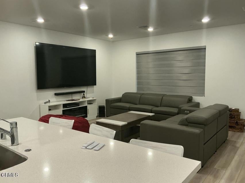 3311 Topaz Lane