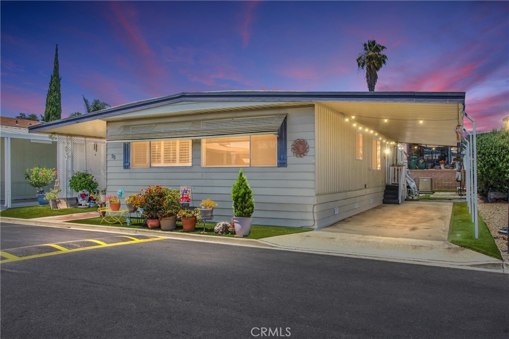 Welcome to this spacious and well maintained Double-wide-mobile home located in the desirable Kingsway Garden Mobile home Estates, an all age community that has recently undergone extensive renovations including updated facilities and streets. Step inside and discover a bright open floor plan of comfortable living space. Kitchen has been tastefully updated 2 years ago. Located in a top-rated school district, this home is close to freeways, shopping, dining, and more. Built in 1964 and well maintained. this is a fantastic opportunity to own a home in a vibrant La Verne neighborhood with convenience, comfort and community.