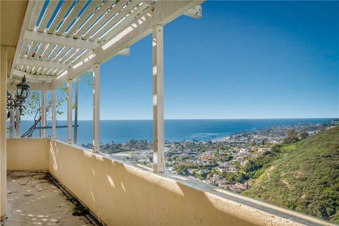 Tiny photo for 641 Canyon View Drive, Laguna Beach, CA 92651 (MLS # LG26017821)