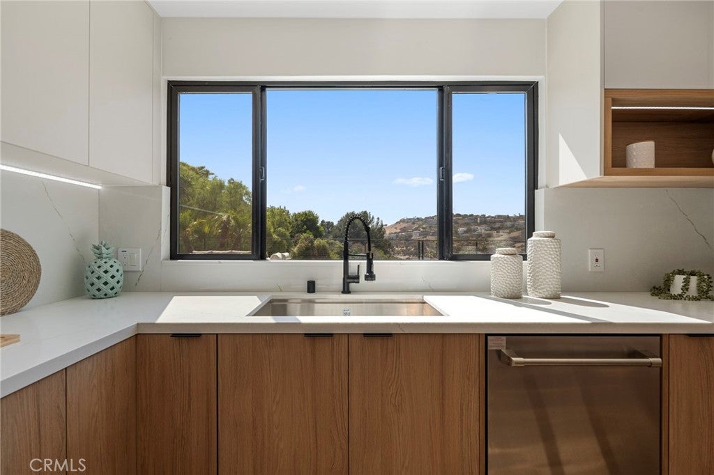 2822 Via Amapola, San Clemente CA 92673 - Photo 14