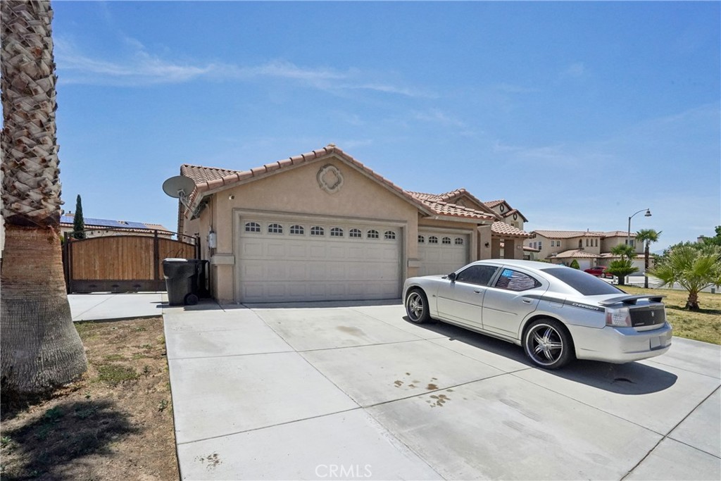 12671 Shorewood Ln