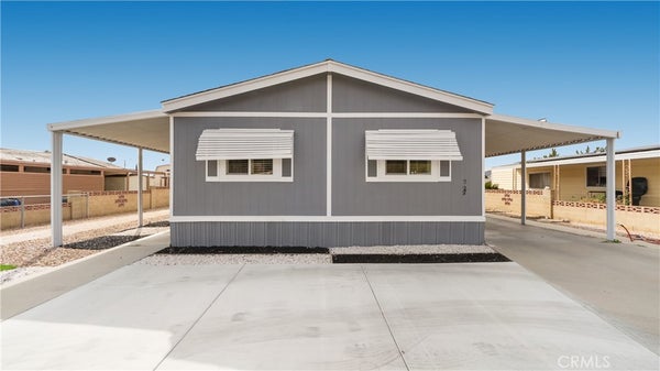 228 N LA PALOMA AVE, SAN JACINTO, CA 92582 - Image ce29dfd0fd42c5cc72c67ec9799fa256/1135901023