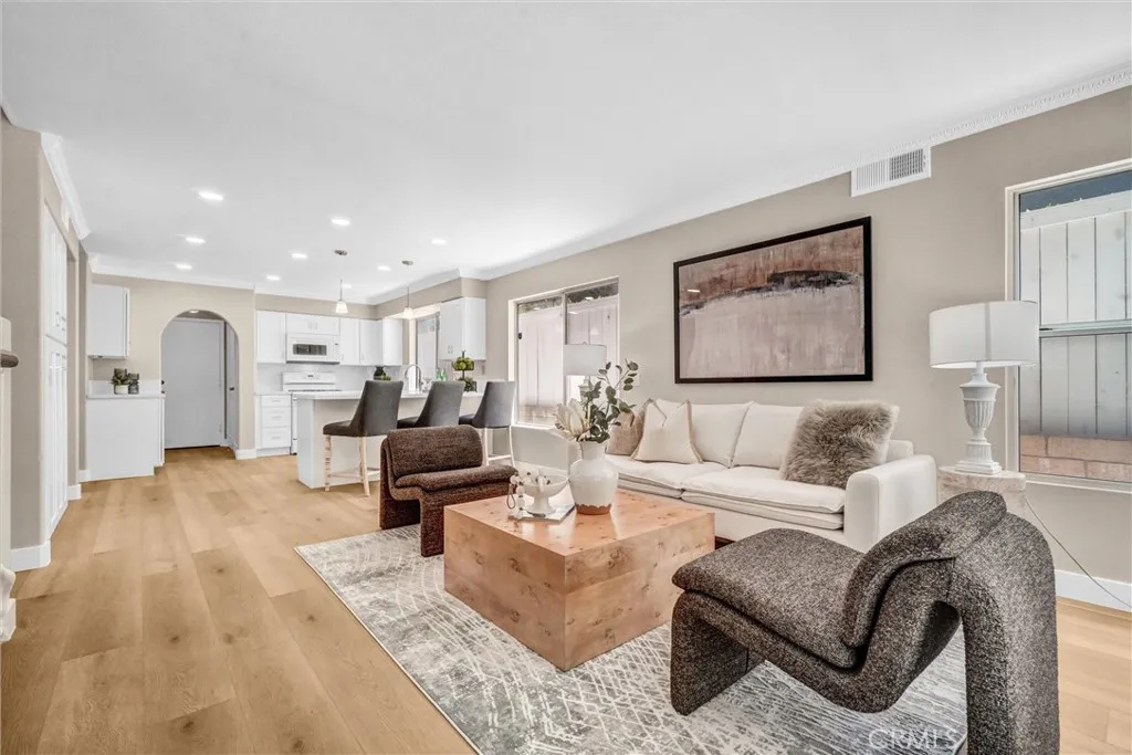 Anaheim Hills, California 92808, United States, 3 Bedrooms Bedrooms, ,3 BathroomsBathrooms,Residential,Active,153645