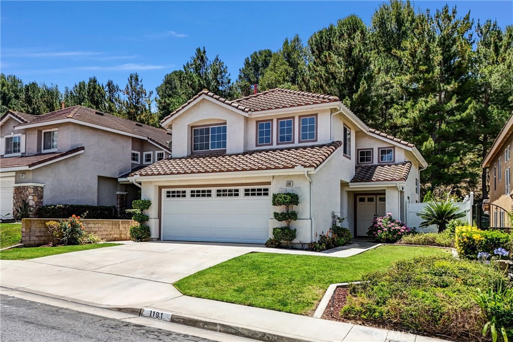 1191 S Silver Star Way