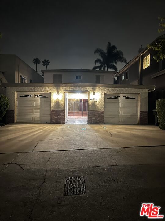 Discover this charming, single-family home in Playa Del Rey, blending modern comfort with a thoughtful layout. The light-filled den/office, featuring sliding glass doors to a landscaped courtyard, is perfect for remote work or social gatherings. Adjacent to the den, a bright guest bathroom offers dual sinks, new mirrors, updated lighting, ample storage, and an operable window. Nearby, a guest coat closet, additional storage, and a laundry room with washer and dryer add convenience. The living room, with high ceilings and serene views of the lush backyard with fruit trees, opens via wide French doors to a private, shaded two-level yard with a patio dining set, ideal for indoor-outdoor living. The kitchen, equipped with a new dishwasher, refrigerator, gas stove, and island with plenty of counter and cabinet space, flows into a dedicated dining area with a new chandelier. Engineered wood and tile flooring enhance the ground floor's appeal. Upstairs, three newly carpeted and freshly painted bedrooms include a generous master and two well-sized secondary rooms, all with ample closets. Two full bathrooms with new lighting, mirrors, and operable windows, plus sufficient linen storage, complete the upper level. The property includes two garages with individual openers and driveway parking for two additional vehicles. Nestled on a quiet street with friendly neighbors, this home is steps from the beach, top restaurants, shops, Marina Del Rey, Playa Vista, Westchester, LAX, Loyola Marymount University, and Otis College of Art and Design. Discover this charming, single-family home in Playa Del Rey, blending modern comfort with a thoughtful layout. The light-filled den/office, featuring sliding glass doors to a landscaped courtyard, is perfect for remote work or social gatherings. Adjacent to the den, a bright guest bathroom offers dual sinks, new mirrors, updated lighting, ample storage, and an operable window. Nearby, a guest coat closet, additional storage, and a laundry room with washer and dryer add convenience. The living room, with high ceilings and serene views of the lush backyard with fruit trees, opens via wide French doors to a private, shaded two-level yard with a patio dining set, ideal for indoor-outdoor living. The kitchen, equipped with a new dishwasher, refrigerator, gas stove, and island with plenty of counter and cabinet space, flows into a dedicated dining area with a new chandelier. Engineered wood and tile flooring enhance the ground floor's appeal. Upstairs, three newly carpeted and freshly painted bedrooms include a generous master and two well-sized secondary rooms, all with ample closets. Two full bathrooms with new lighting, mirrors, and operable windows, plus sufficient linen storage, complete the upper level. The property includes two garages with individual openers and driveway parking for two additional vehicles. Nestled on a quiet street with friendly neighbors, this home is steps from the beach, top restaurants, shops, Marina Del Rey, Playa Vista, Westchester, LAX, Loyola Marymount University, and Otis College of Art and Design.