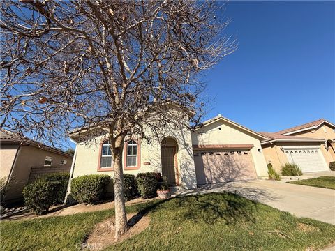 Photo of 27966 Crystal Spring Dr, Menifee, CA 92584 (MLS # SW26044977)
