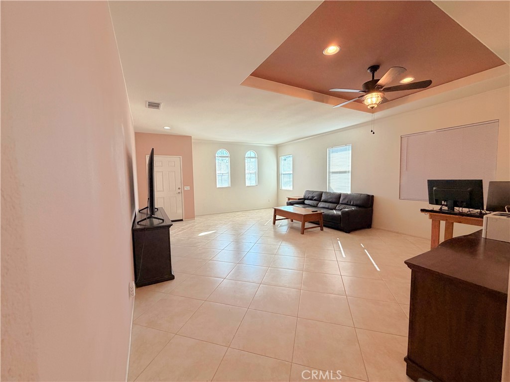 27966 Crystal Spring