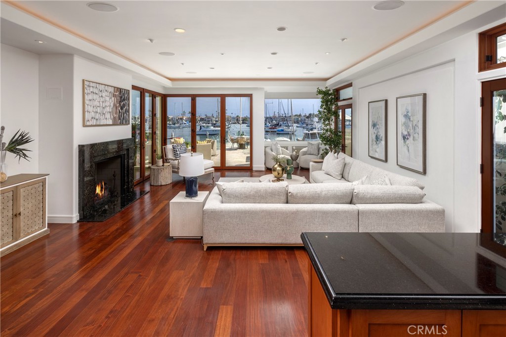 Lido Island (LIDO) - Residential