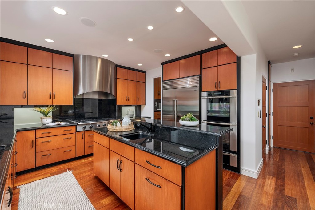 Lido Island (LIDO) - Residential