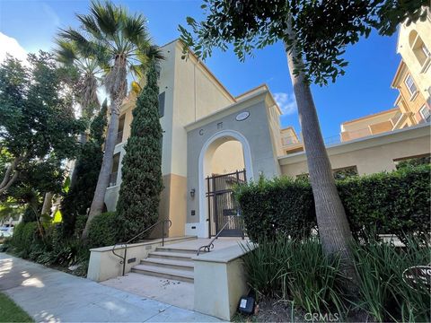 Photo of 12975 Agustin Place #329, Playa Vista, CA 90094 (MLS # PW25178911)