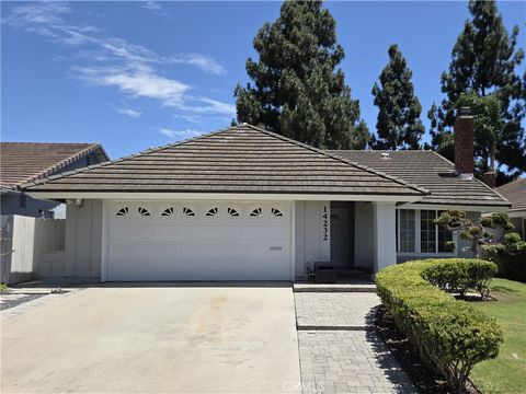 Photo of 14232 Matisse AVE, Irvine, CA 92606 (MLS # OC26159458)