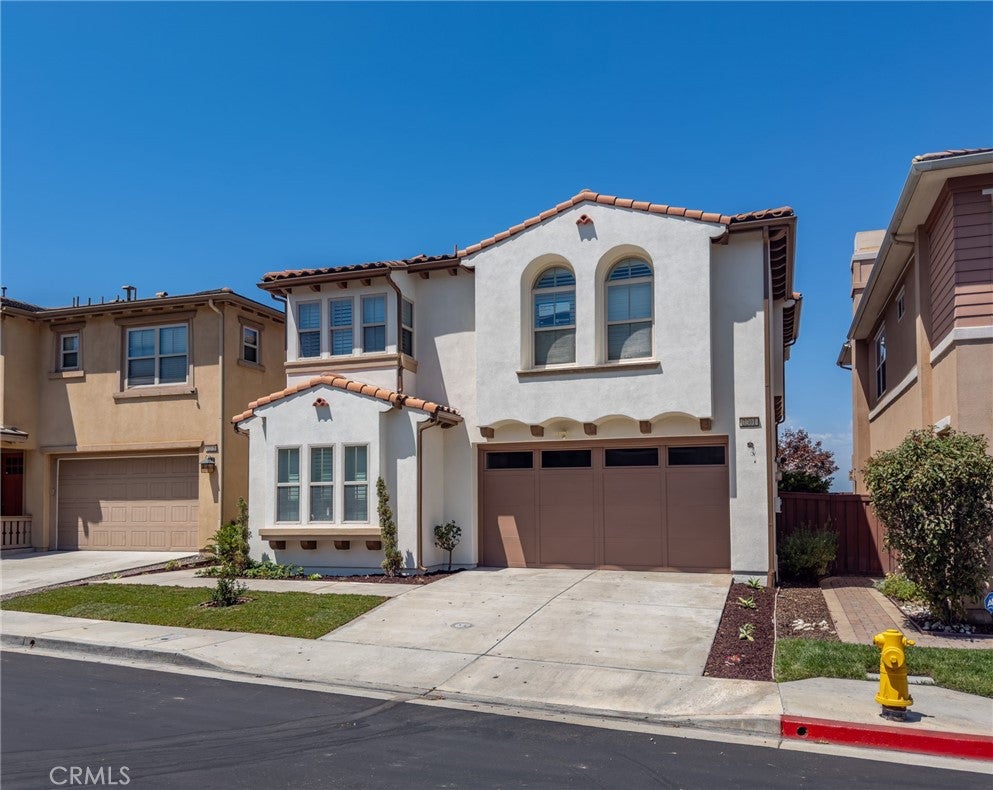 3301 Terrace Ridge