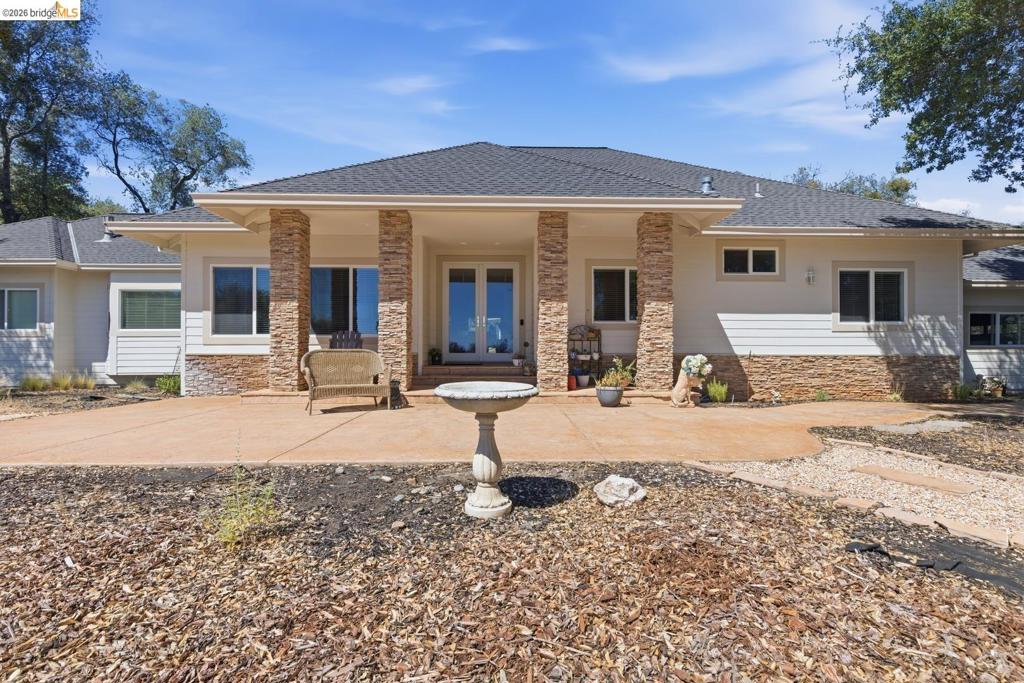 15620 Curtis CIR