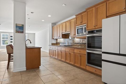 Tiny photo for 1423 Windshore Way, Oxnard, CA 93035 (MLS # V1-31794)