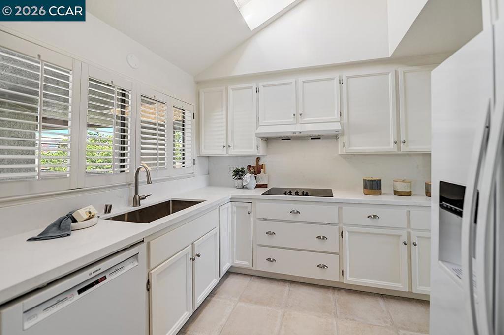 3318 Ptarmigan Dr 3C