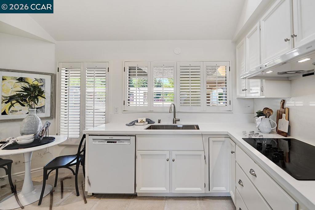 3318 Ptarmigan Dr 3C