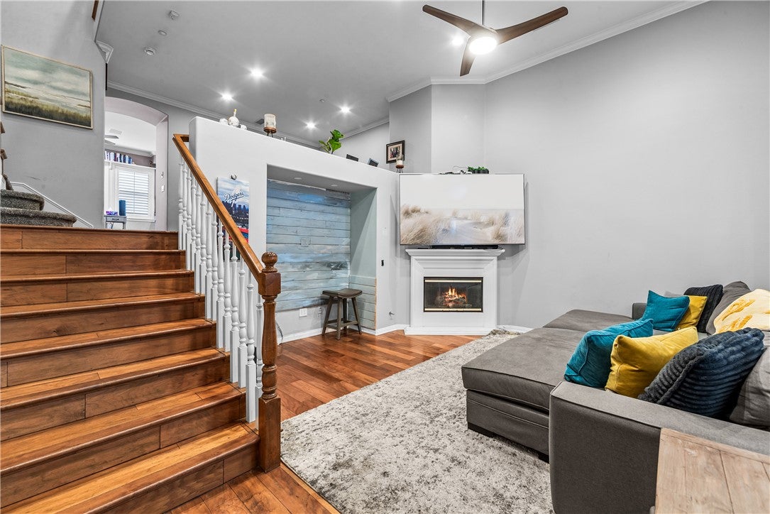 6227 Pacific Pointe