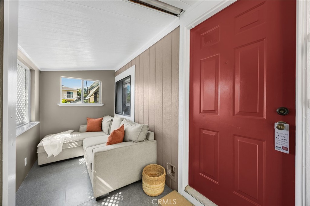 1001 Lambert Road W 10b
