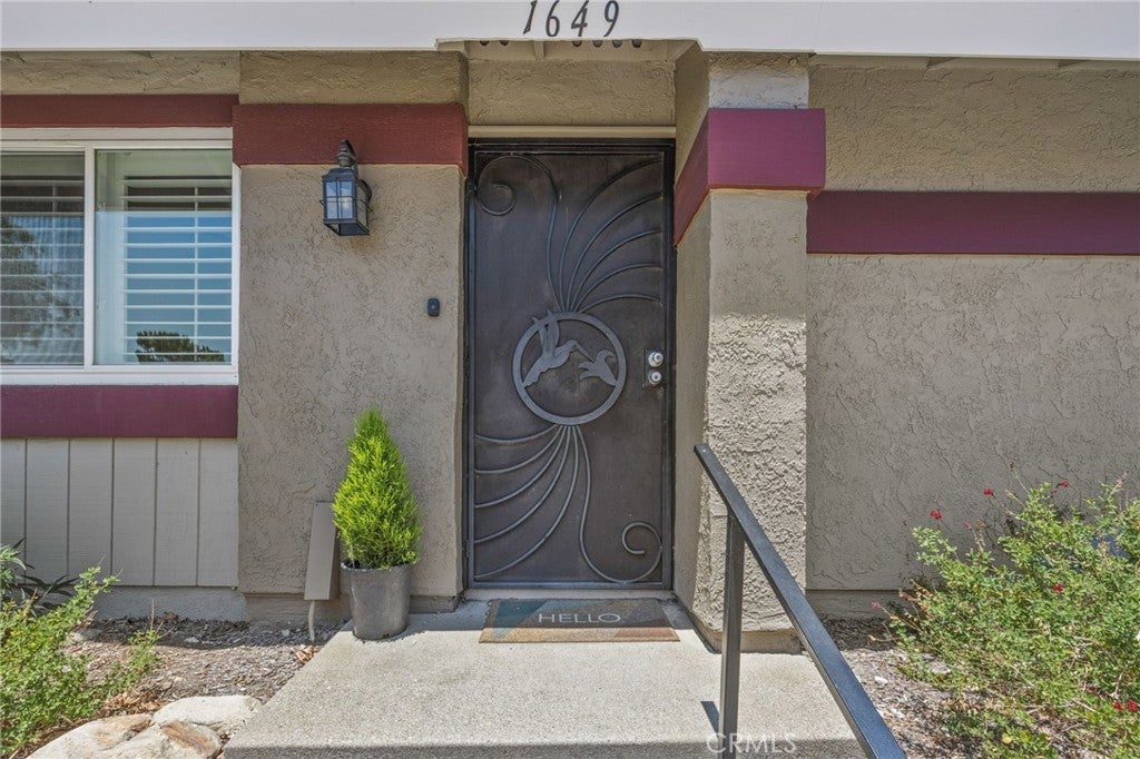 1649 Carmel W