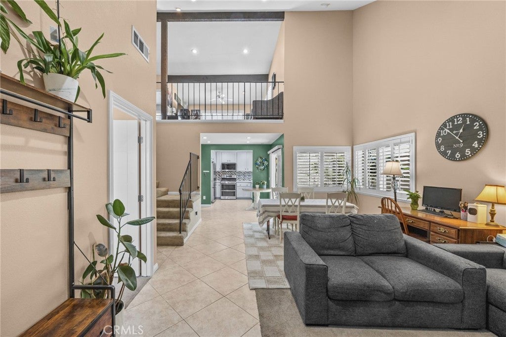 1649 Carmel W