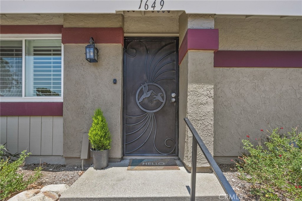 1649 Carmel W