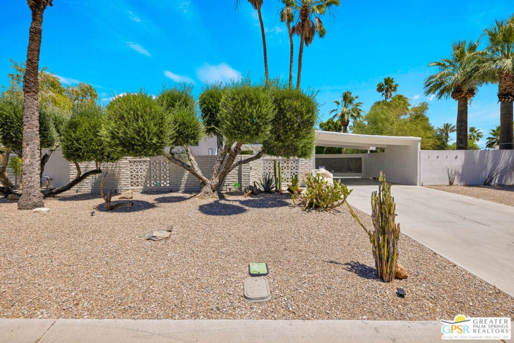 1910 N Berne Drive