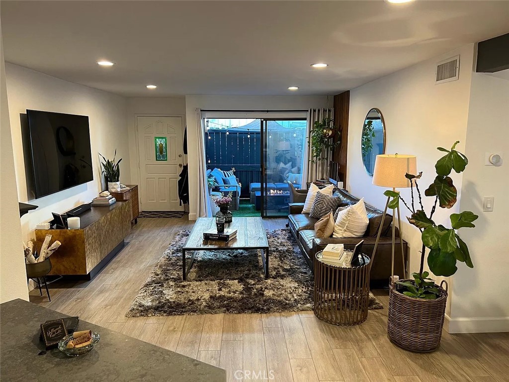 12938 Valleyheart Drive 2