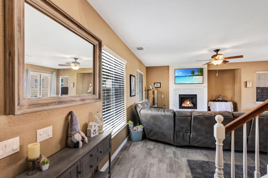 42756 Dell Lago Court