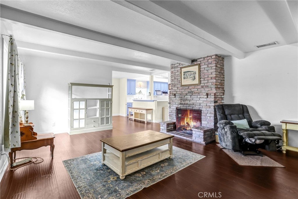 801 E Dalton