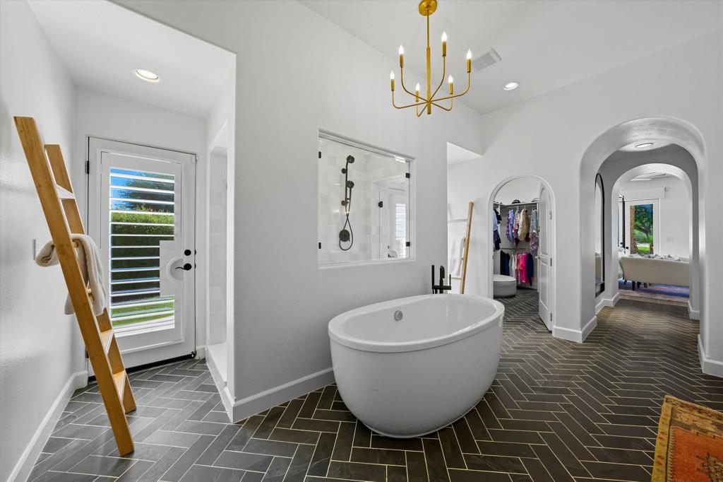 PGA Greg Norman - Residential