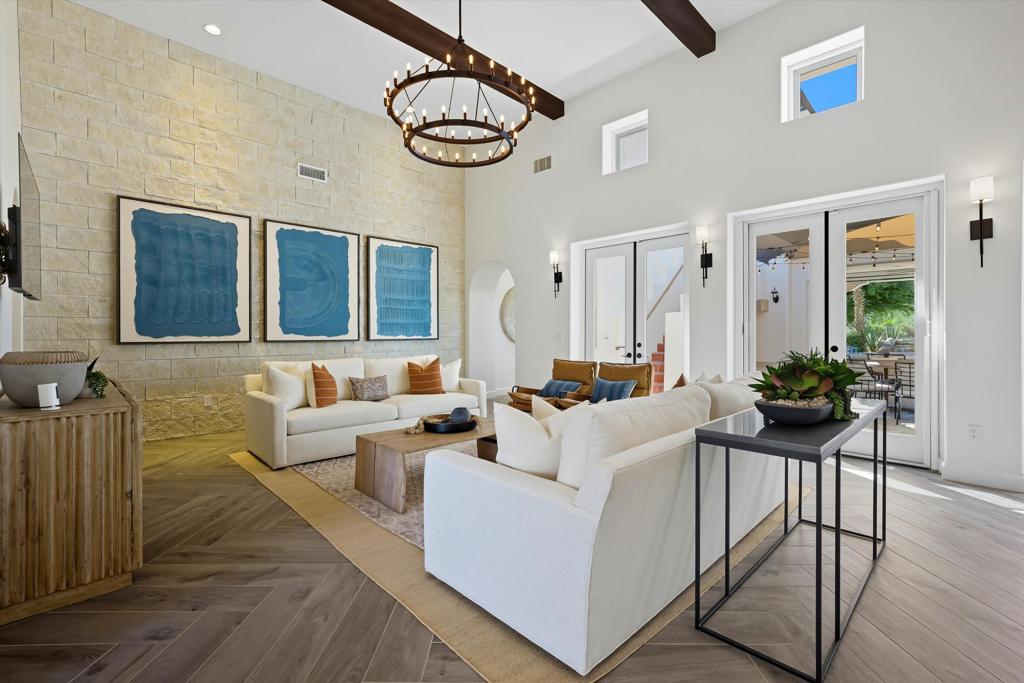 PGA Greg Norman - Residential