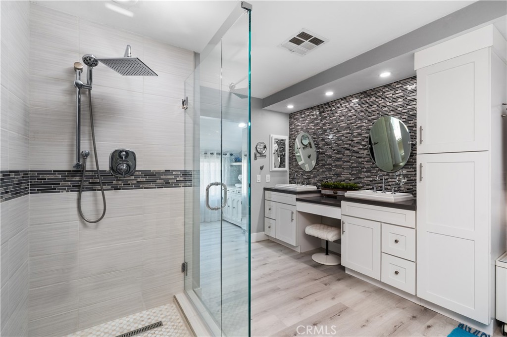 Camden Corners (CR) - Residential