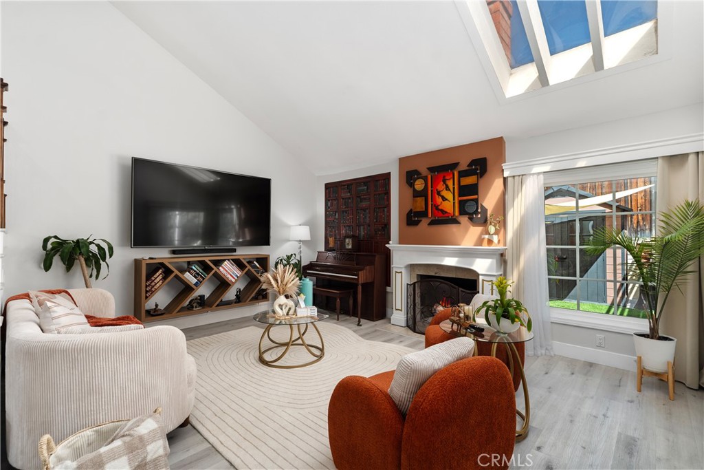 Camden Corners (CR) - Residential