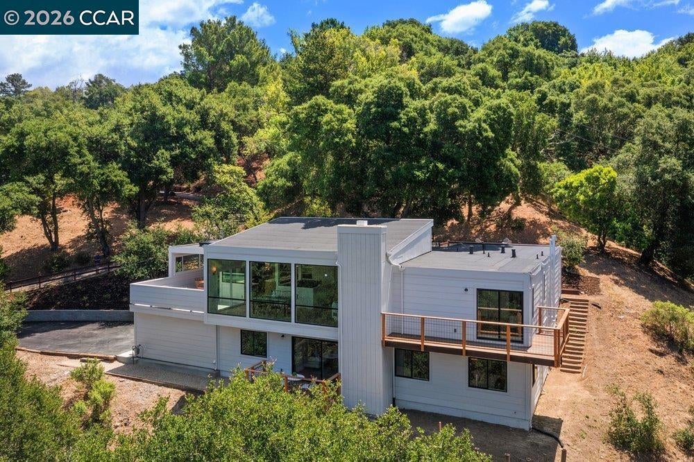 16 Sunnyside Ct CT, Orinda CA 94563