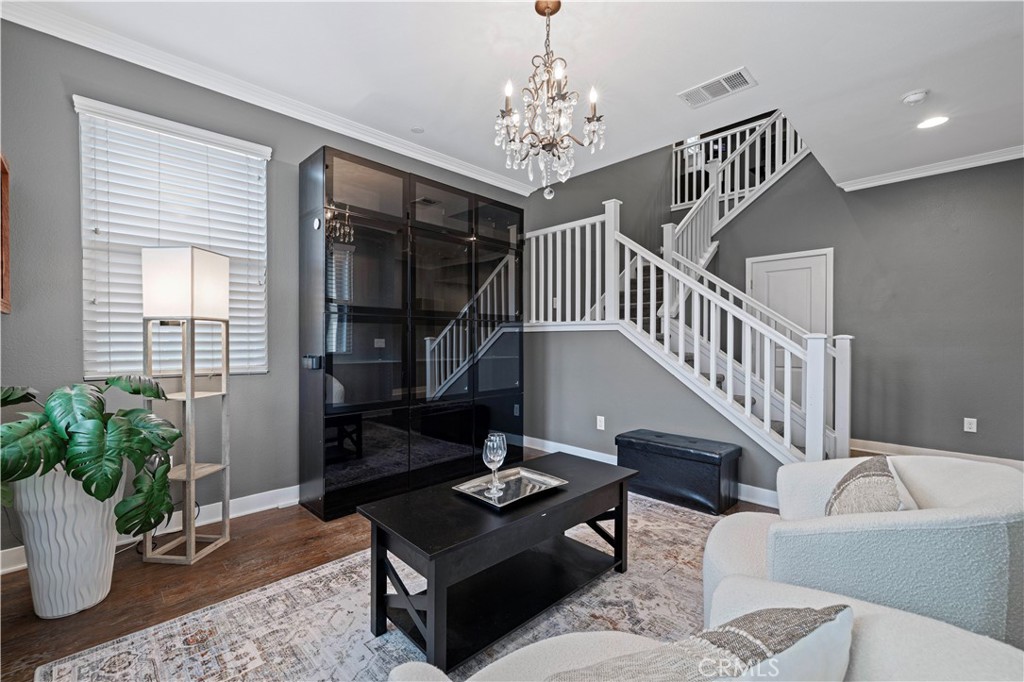 Properties 2 375 Myrtle