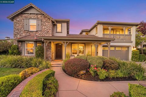 Photo of 120 120 Tamarind Ln Ln, Danville, CA 94526 (MLS # 41123109)