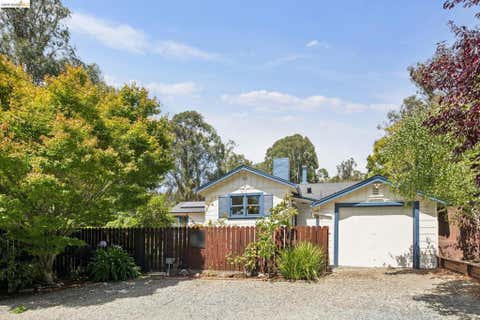 Photo of 3635 Majestic Ave AVE, Oakland, CA 94605 (MLS # 41140852)