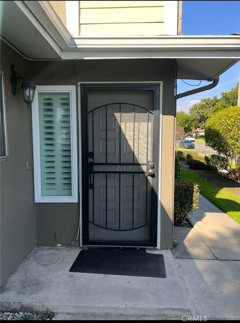 Photo of 1301 W 8th St, Upland, CA 91786 (MLS # CV26030246)