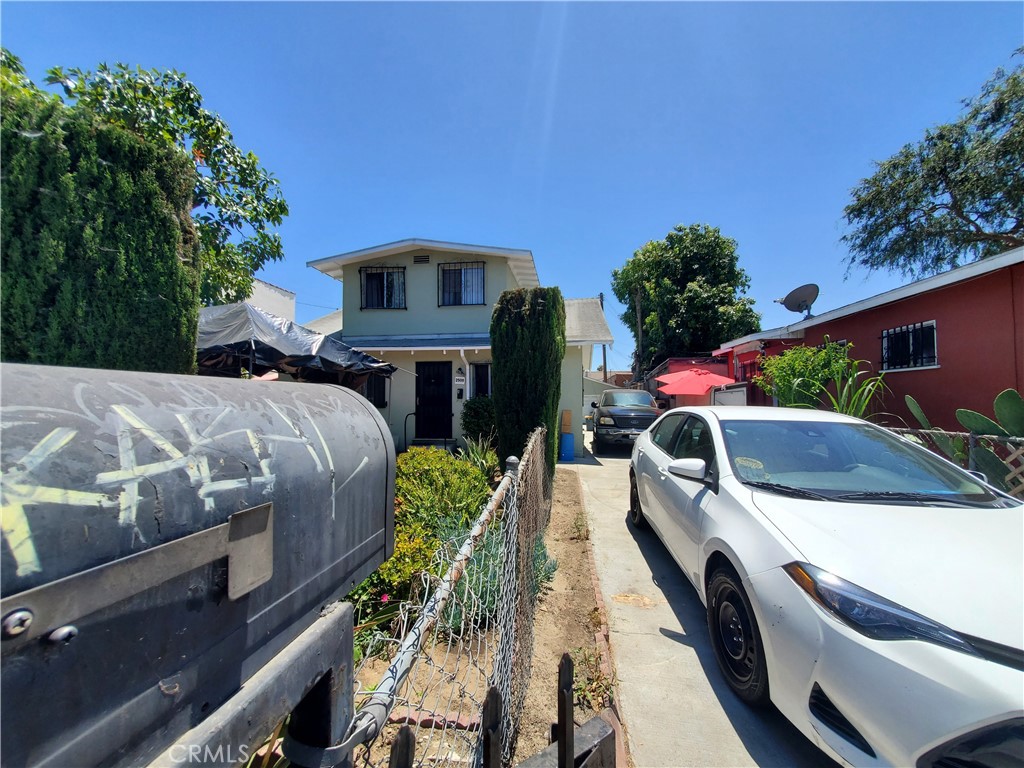 2508 Saturn Avenue