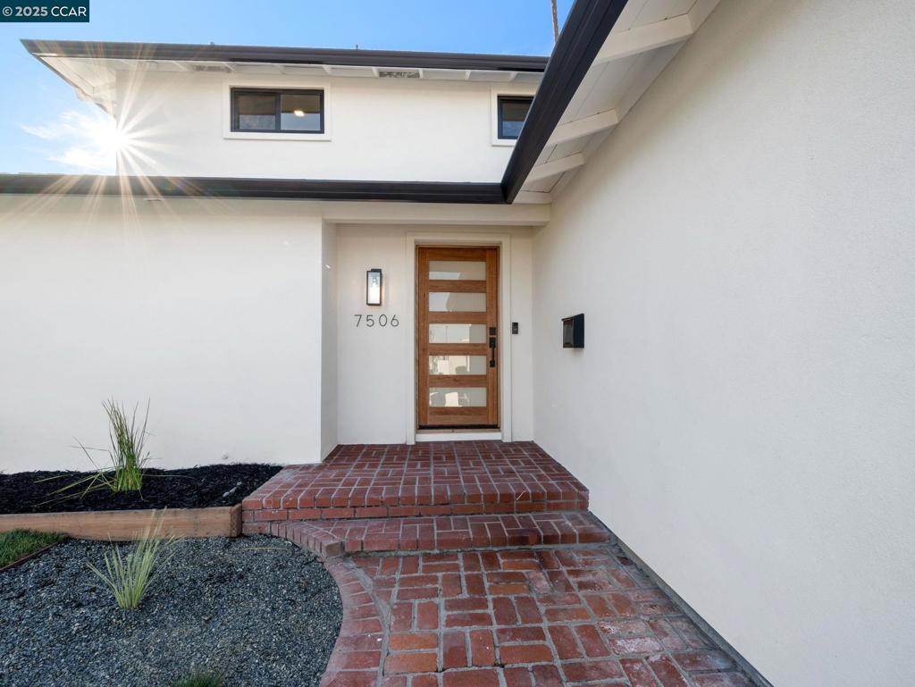 WEST SIDE DUBLIN - Residential